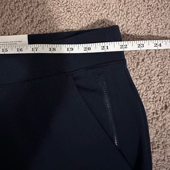 Chico’s Zenergy Scuba Tapered Ankle Pants SZ 4R US 20-22R Color Blue - Picture 10 of 14
